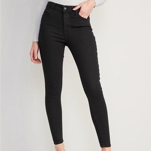 Old Navy High waisted wow supper skinny jean
